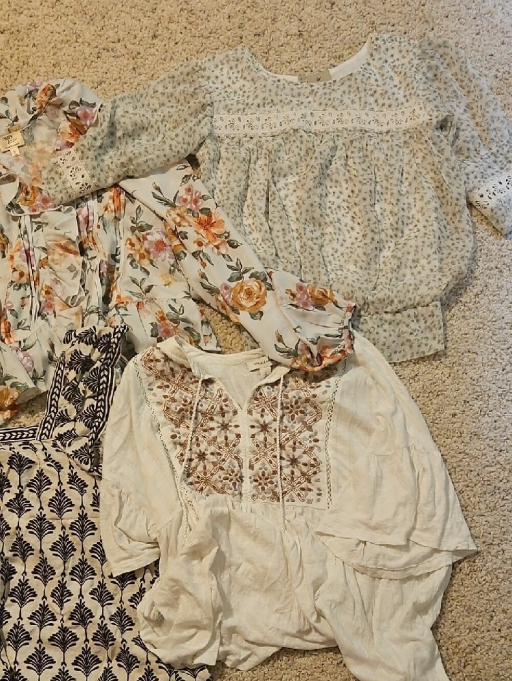 Large Top Bundle - Picture 3 of 11